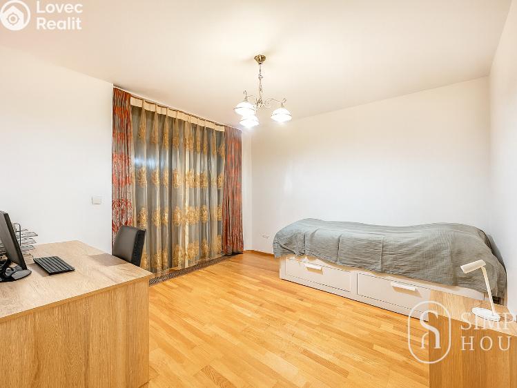 Pronájem bytu 3+KK Praha, Pitterova č. 7