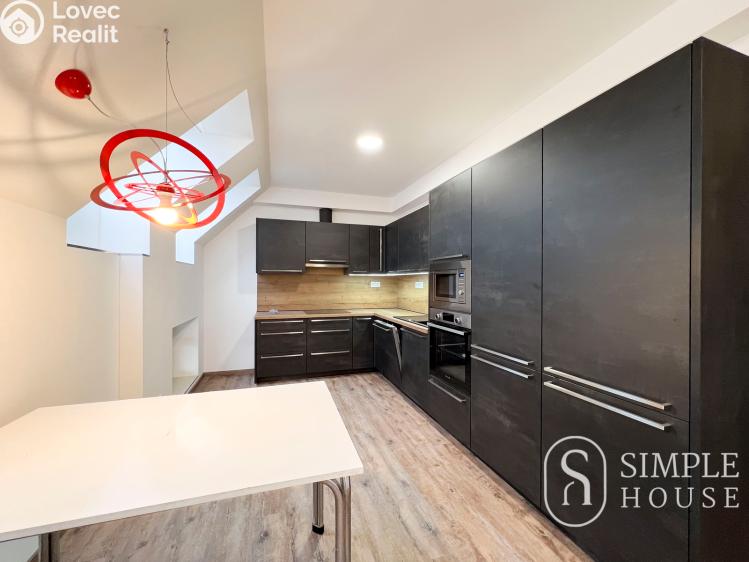 Pronájem bytu 3+KK Praha, Jankovcova č. 3