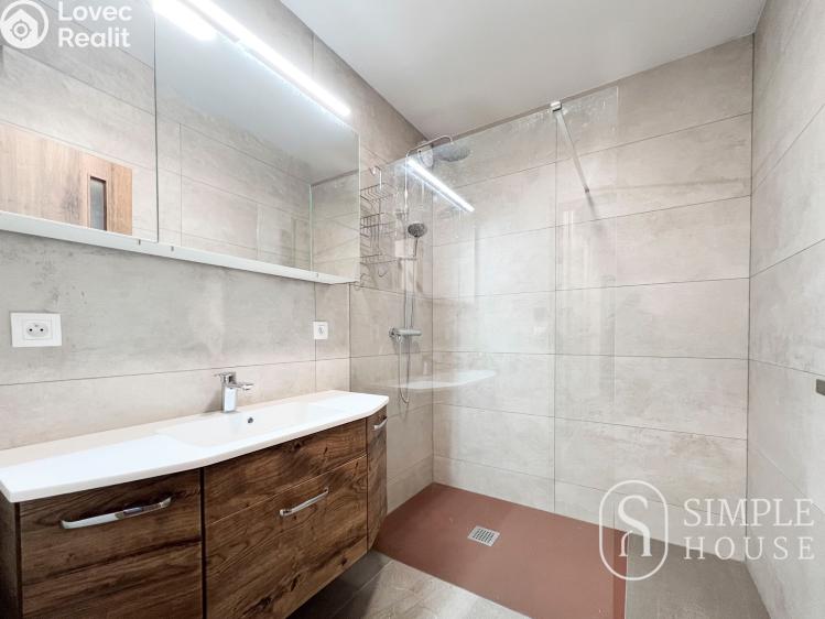 Pronájem bytu 3+KK Praha, Jankovcova č. 9