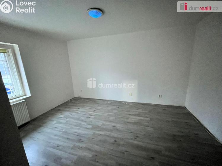 Pronájem bytu 2+1 Cheb, Hálkova č. 14