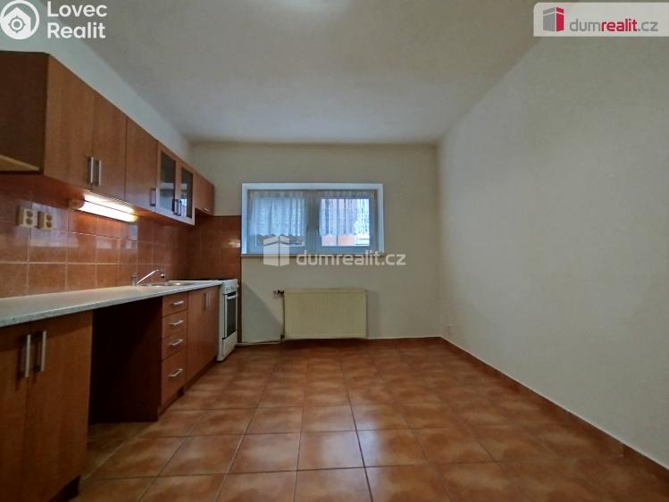 Pronájem bytu 2+1 Cheb, Hálkova č. 23