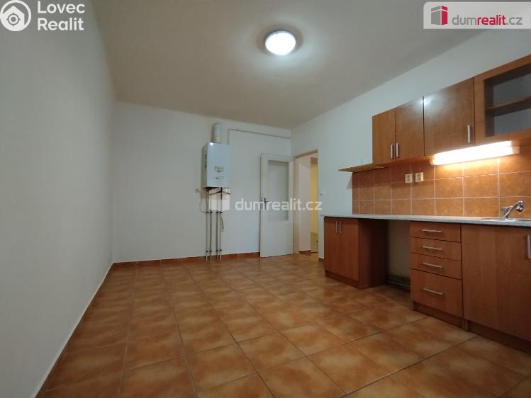 Pronájem bytu 2+1 Cheb, Hálkova č. 25