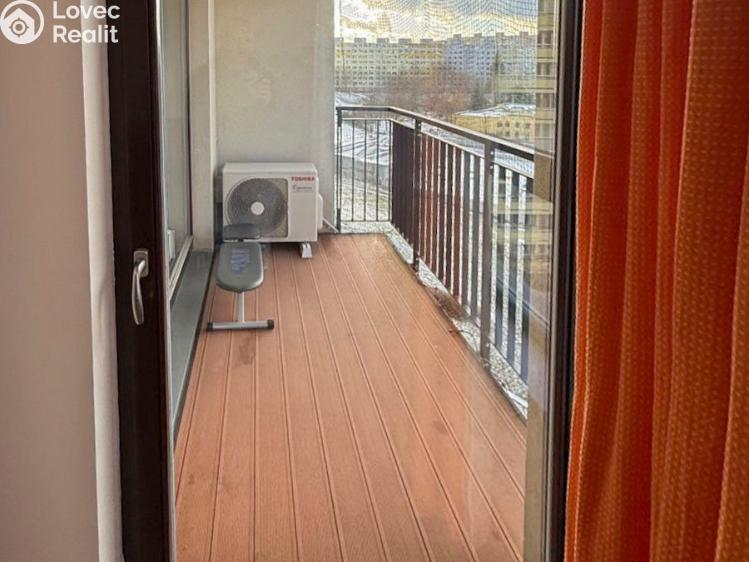 Rent apartment 2+KK Praha, Raichlova č. 8