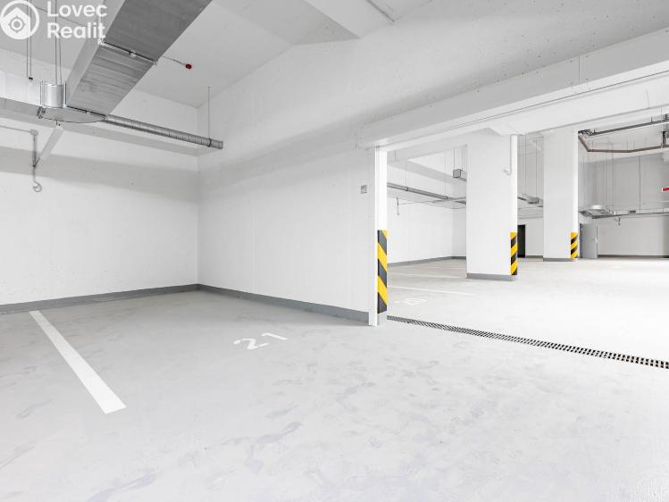 Pronájem bytu 1+KK Praha, Kotlaska č. 4