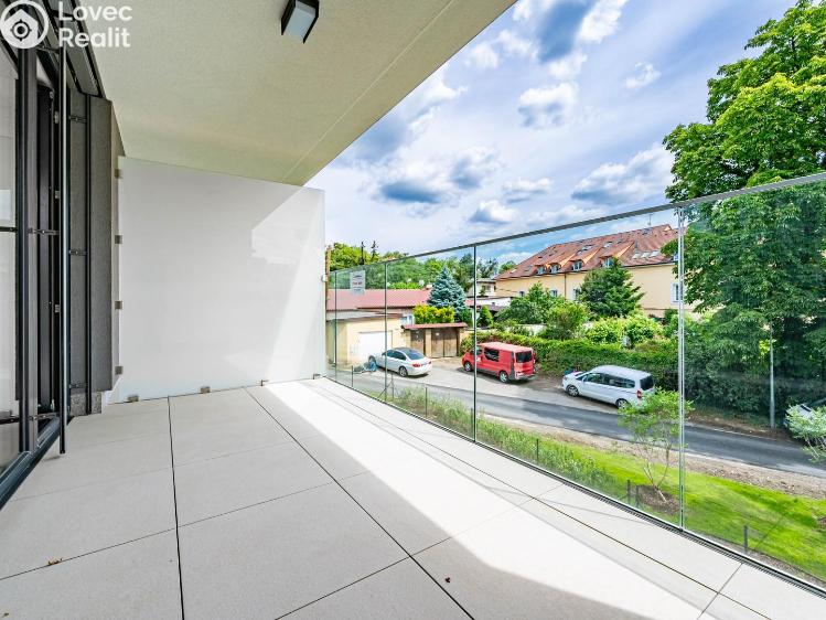 Pronájem bytu 1+KK Praha, Kotlaska č. 9