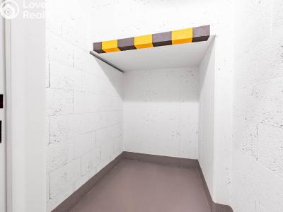 Pronájem bytu 1+KK Praha, Kotlaska č. 3