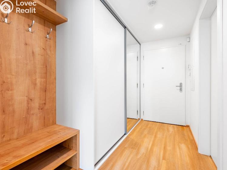 Pronájem bytu 1+KK Praha č. 4