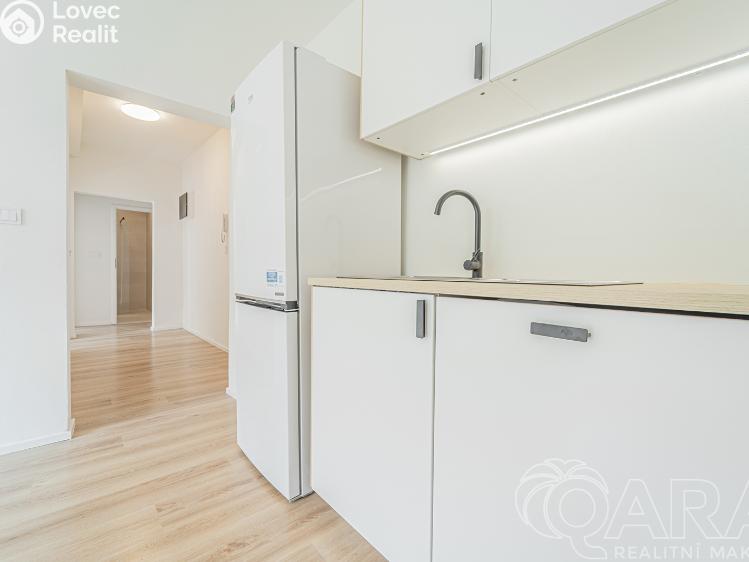 Pronájem bytu 3+KK Kladno, Bělehradská č. 7