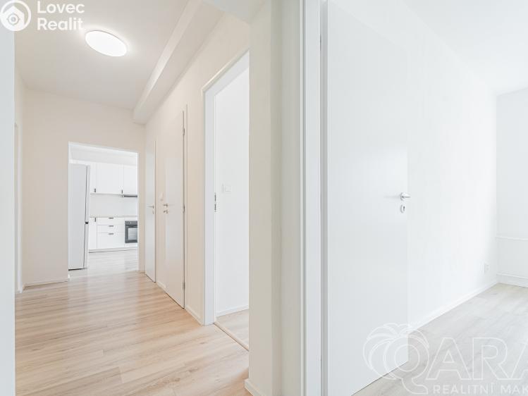 Pronájem bytu 3+KK Kladno, Bělehradská č. 13