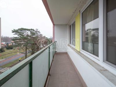 Prodej bytu 3+1 Neratovice, nám. Republiky 986 č. 2