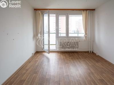 Prodej bytu 3+1 Neratovice, nám. Republiky 986 č. 5