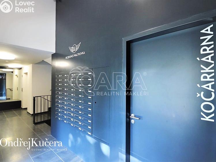 Pronájem bytu 1+KK Praha, Barvitiova 934/2 č. 22