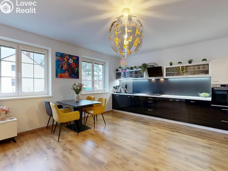 Продаж квартири 4+KK Dolní Břežany, K Břežanům č. 4