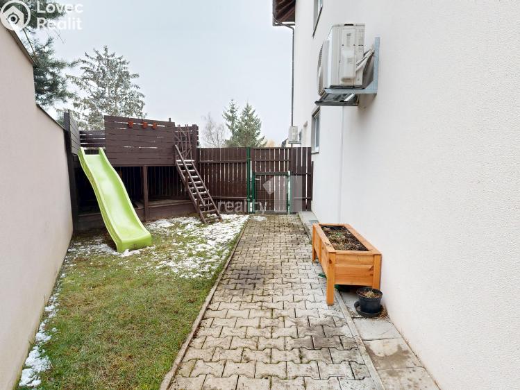 Продаж квартири 4+KK Dolní Břežany, K Břežanům č. 27