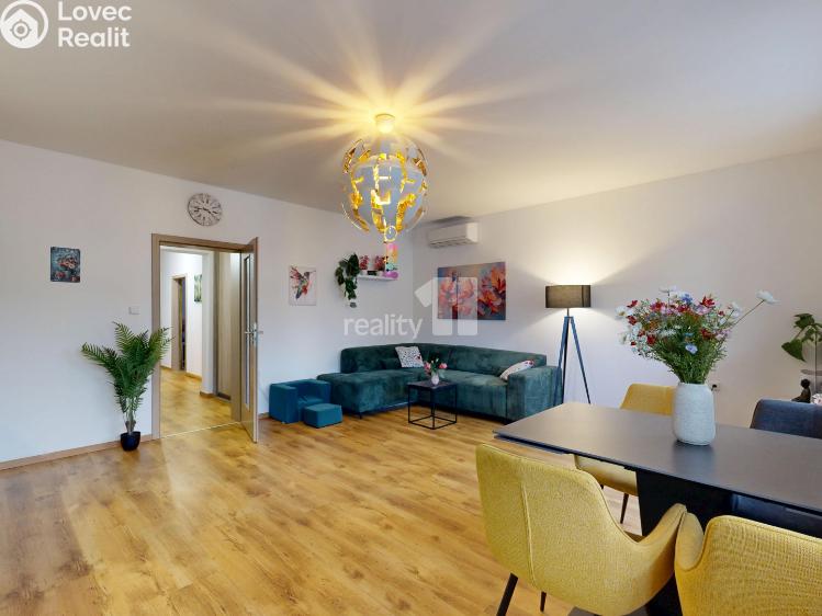 Prodej bytu 4+KK Dolní Břežany, K Břežanům č. 8