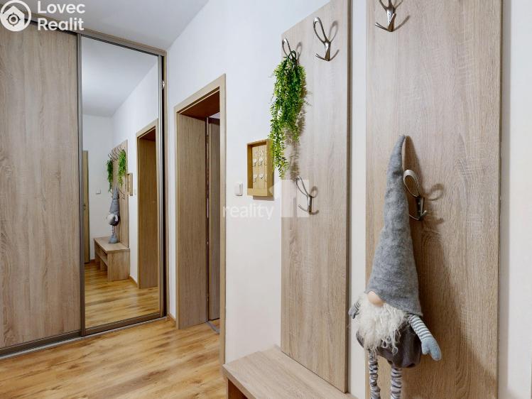 Prodej bytu 4+KK Dolní Břežany, K Břežanům č. 14