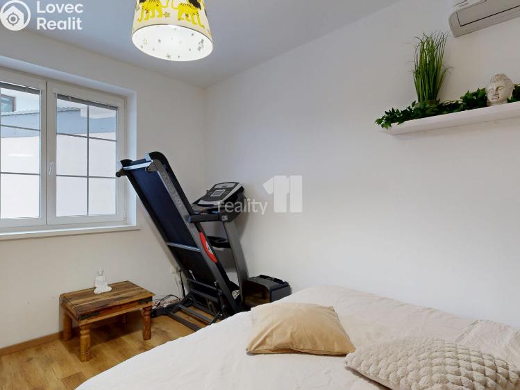 Prodej bytu 4+KK Dolní Břežany, K Břežanům č. 37