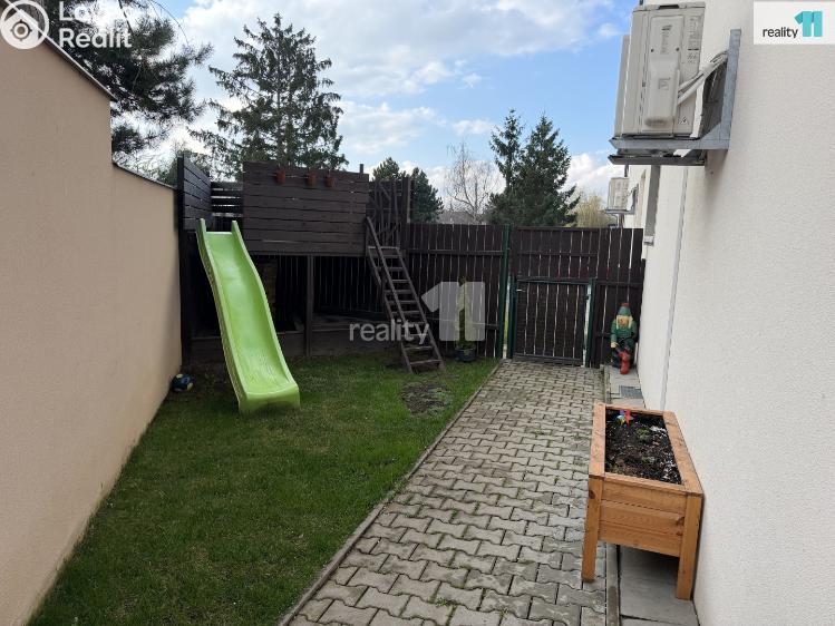 Prodej bytu 4+KK Dolní Břežany, K Břežanům č. 64