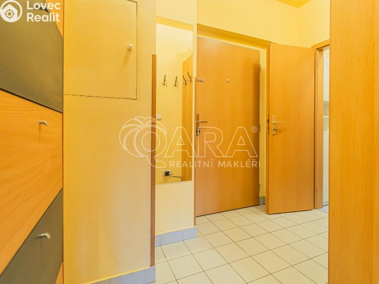Pronájem bytu 2+KK Beroun, Nad Paloučkem 1722 č. 6