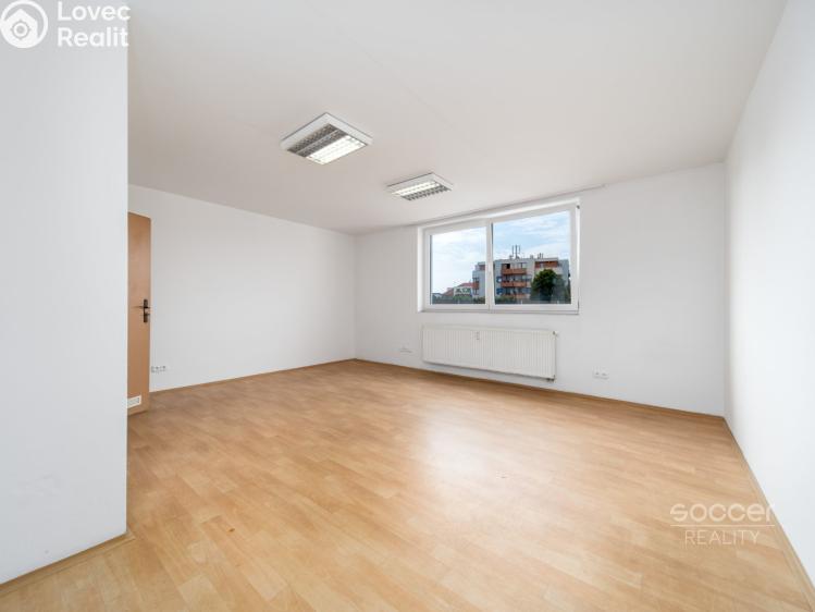 Rent office space Jesenice, Říčanská č. 23