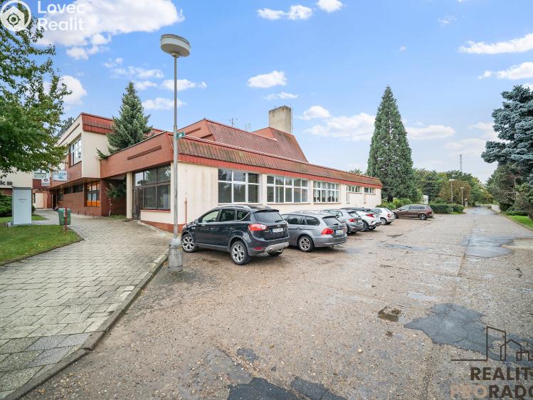 Pronájem obchodního prostoru Řečany nad Labem, 1. máje č. 2