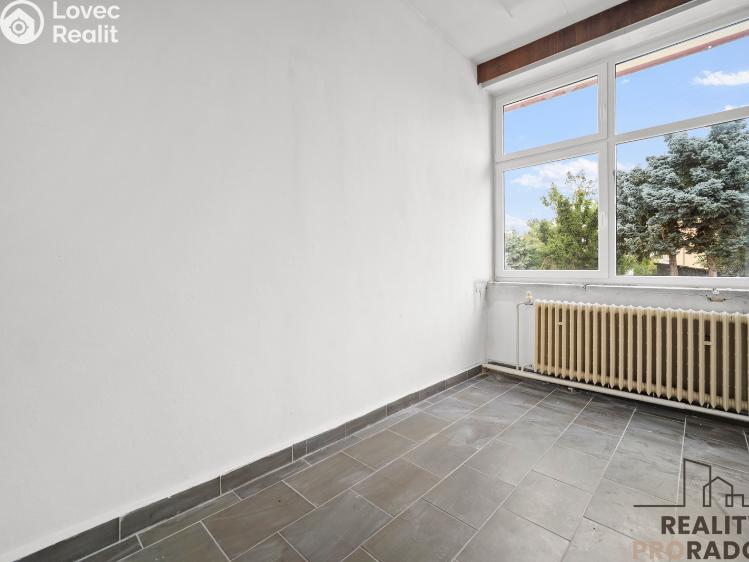 Pronájem obchodního prostoru Řečany nad Labem, 1. máje č. 6