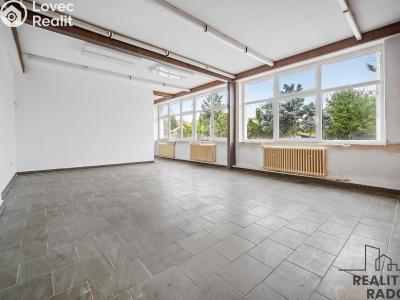 Pronájem obchodního prostoru Řečany nad Labem, 1. máje č. 1