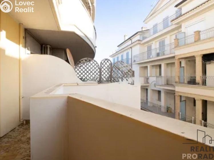 Продажа квартиры 3+KK Alba Adriatica,Itálie č. 2