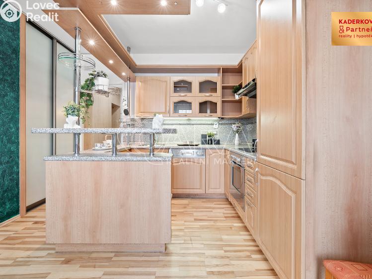 Prodej bytu 3+1 Brno, V Újezdech 552/3 č. 7