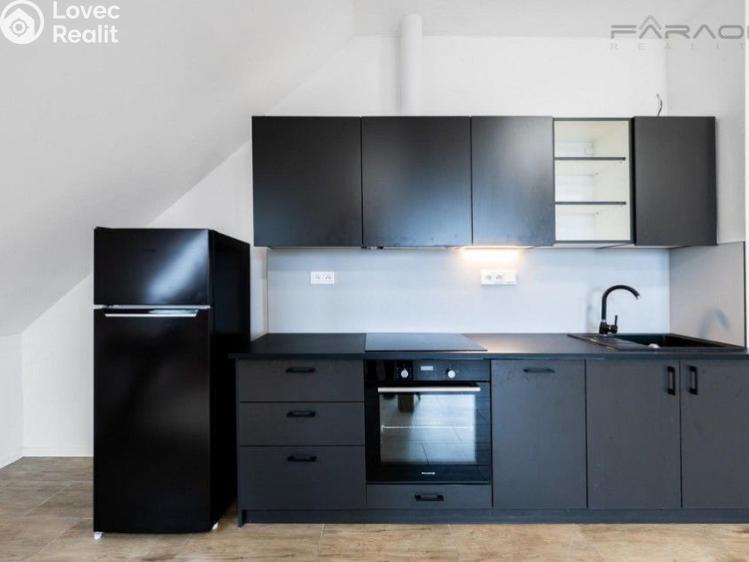 Sale commercial properties Lety č. 9