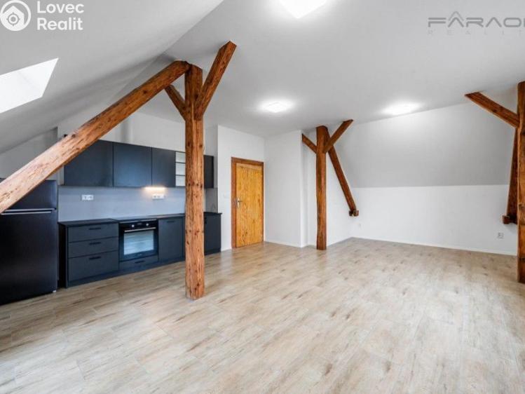 Sale commercial properties Lety č. 1