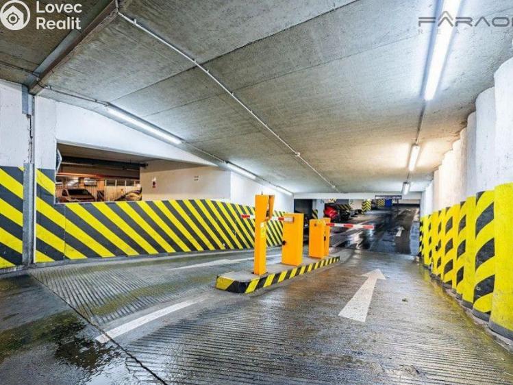 Prodej garáže Praha, Tůmova č. 4