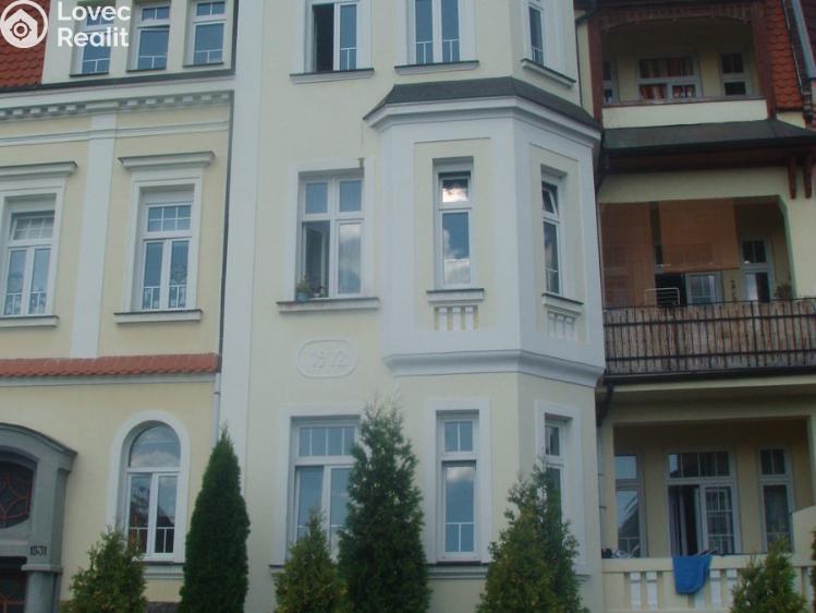 Sale apartment building Teplice, Baarova č. 2