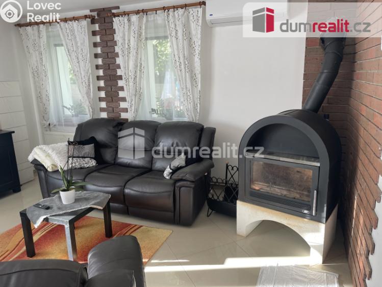 Prodej rodinného domu Hradešín č. 10