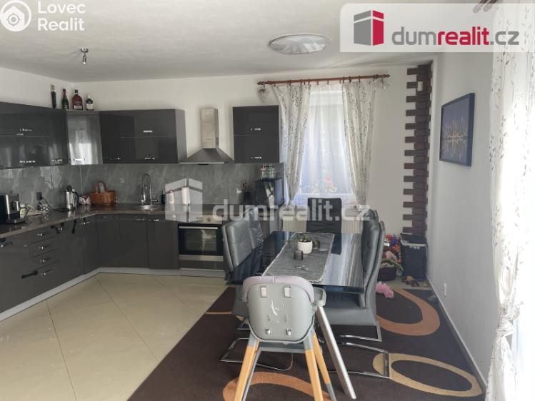 Prodej rodinného domu Hradešín č. 15