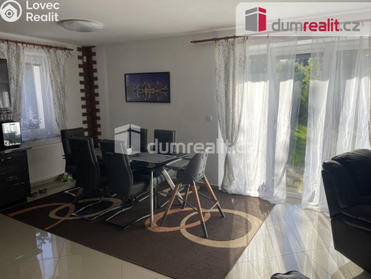 Prodej rodinného domu Hradešín č. 16