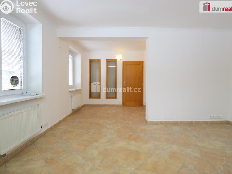 Pronájem komerční nemovitosti Karlovy Vary, Severní č. 8