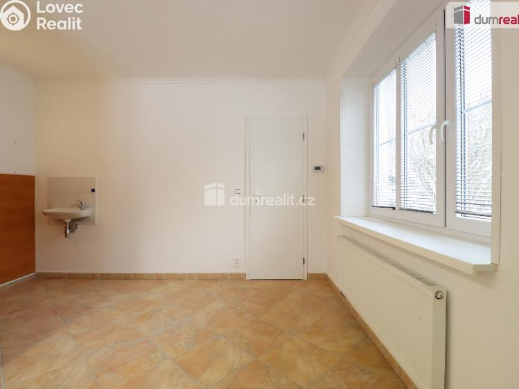 Pronájem komerční nemovitosti Karlovy Vary, Severní č. 15