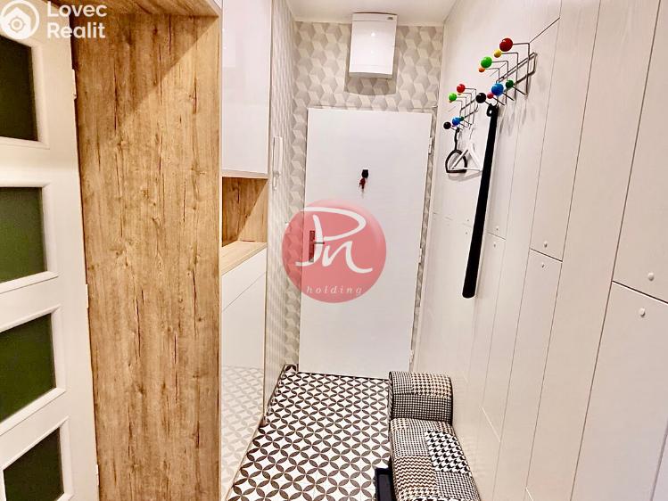 Оренда квартири 1+1 Ostrava, Garážní č. 15