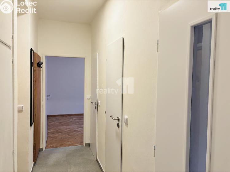 Pronájem bytu 2+1 Praha 4, Michelská č. 8