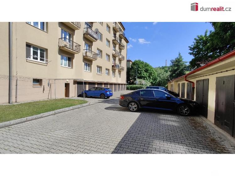 Pronájem garáže Praha 6, K lánu č. 14