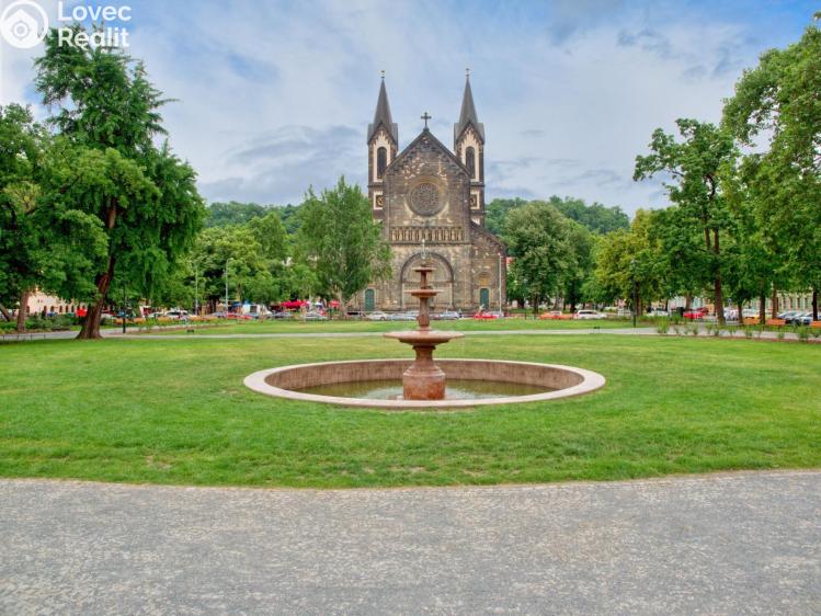 Pronájem garážového stání Praha, Křižíkova 148/34 č. 3