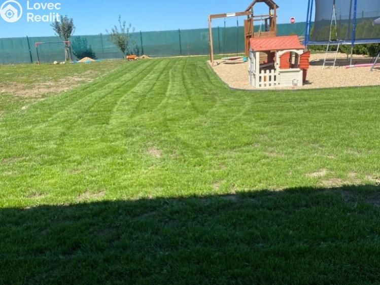 Sale family house Dolní Bousov, Dubová č. 8