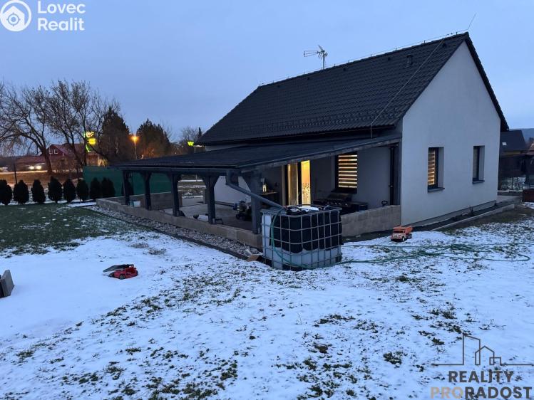 Sale family house Dolní Bousov, Dubová č. 10