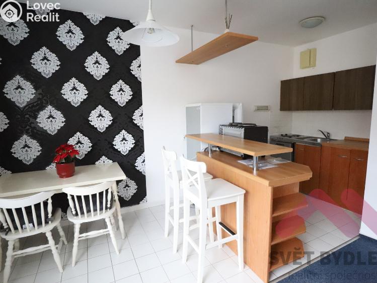 Pronájem bytu 1+KK Praha, bratří Dohalských 144/8 č. 8