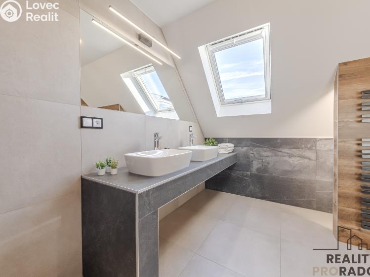 Prodej obchodního prostoru Jeseník, nám. Svobody 827/11 č. 20