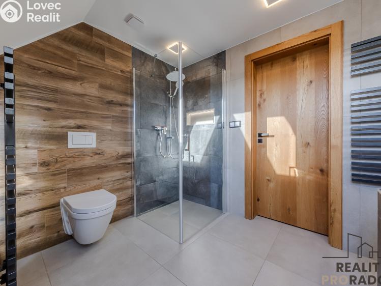 Prodej obchodního prostoru Jeseník, nám. Svobody 827/11 č. 21