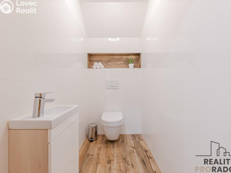 Prodej obchodního prostoru Jeseník, nám. Svobody 827/11 č. 22