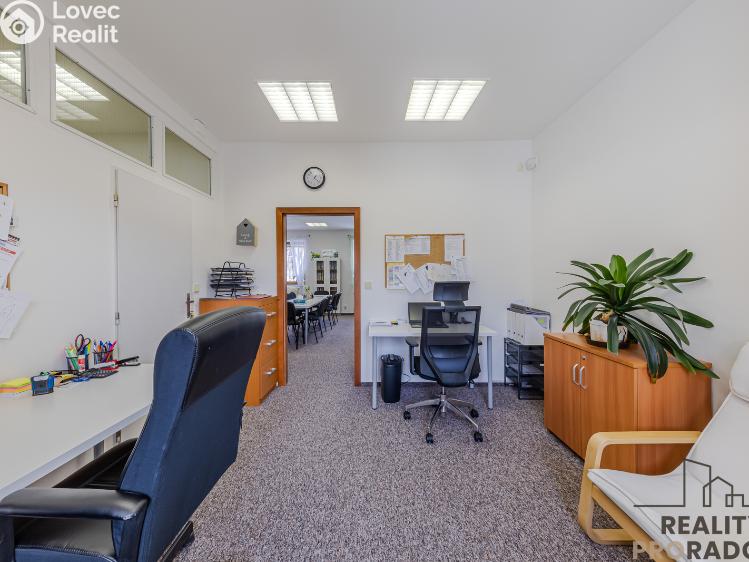 Prodej obchodního prostoru Jeseník, nám. Svobody 827/11 č. 27