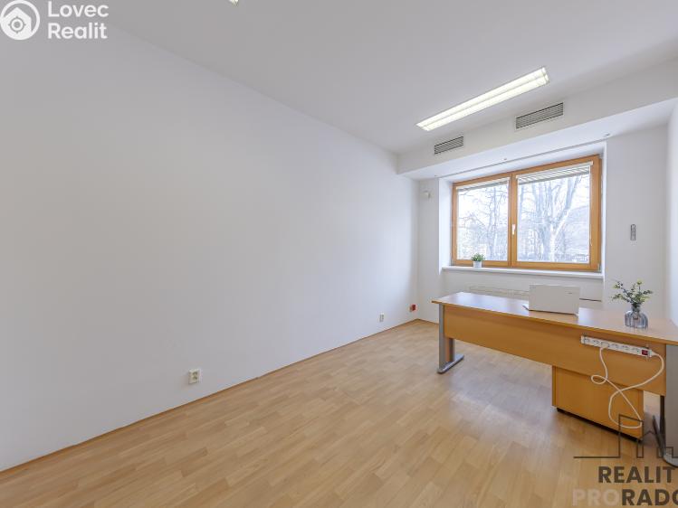 Prodej obchodního prostoru Jeseník, nám. Svobody 827/11 č. 31